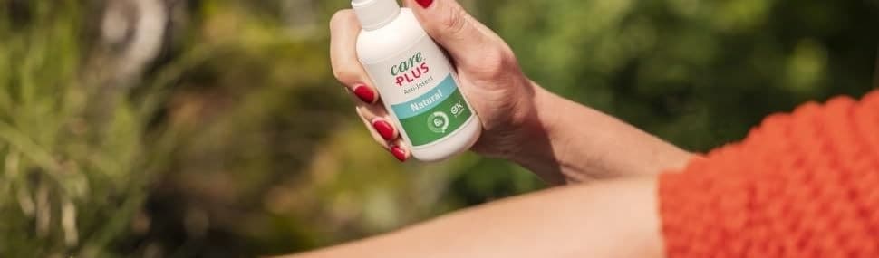 Mückenspray auf Haut auftragen – welches Mückenspray wirkt wirklich gegen Mücken