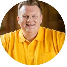 Thomas - Outdoor-Renner Model in 8XL und Größe 70 - Entdecke Hosen und Shirts Thomas - Outdoor-Renner Team